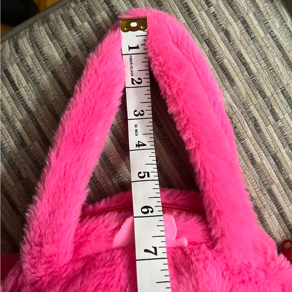 ⭐️ Angel Fluffy Bag - Picture 7 of 7